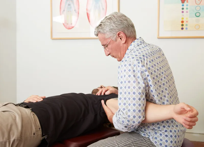 naprapat vs kiropraktor