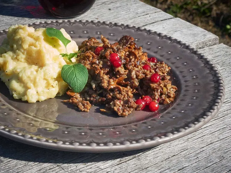 Recept på älgskavsgryta: Den perfekta höstmaten